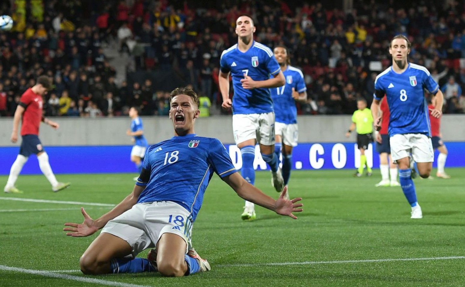 欧战赛程中 欧战赛程中